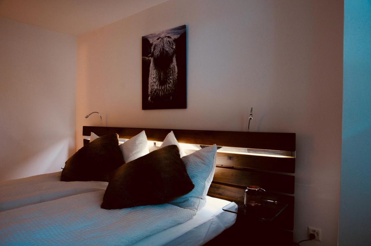 Апартаменты Emelie Zermatt 4**** Экстерьер фото